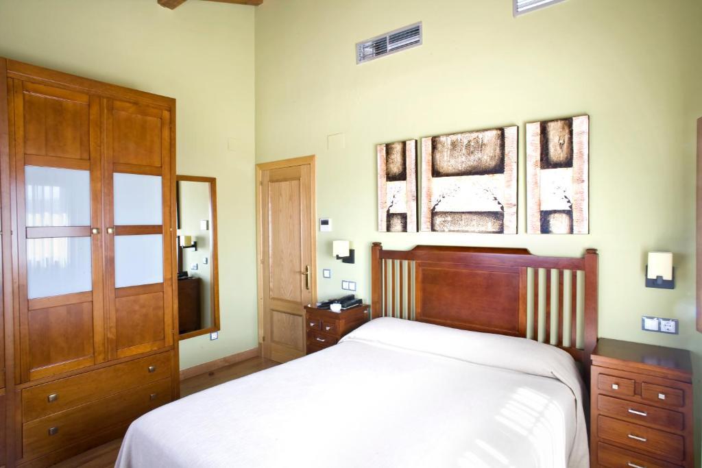 Apartamentos Rurales Antojanes Granda  Buitenkant foto