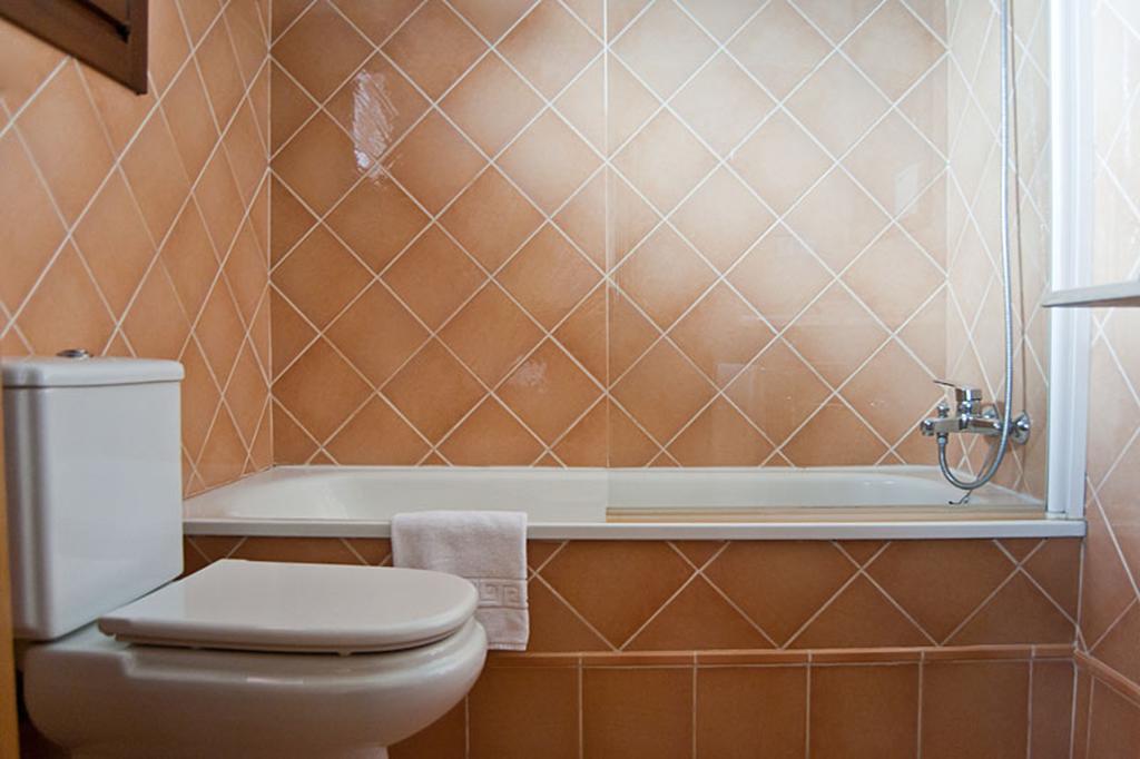Apartamentos Rurales Antojanes Granda  Buitenkant foto